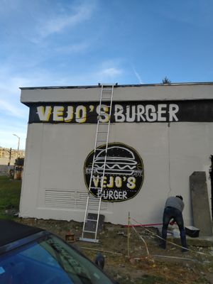 Графити поръчка: 475888683_1191816972423336_598884988075196820_n.eze8zB2-.jpg