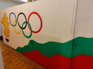 Графити поръчка: 488186784_1238585224413177_1401931184609905211_n.D4BoDBf6.jpg